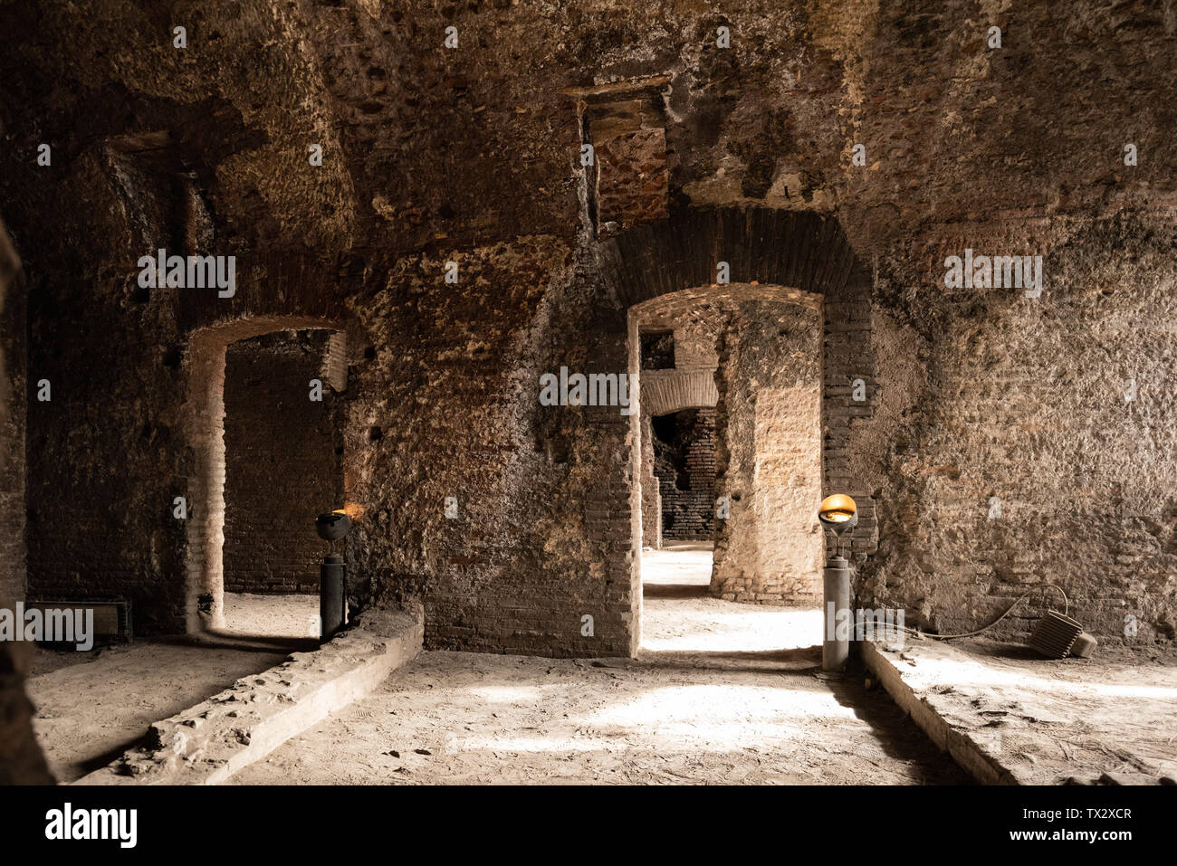 Rom. Italien. Insula dell'Ara Coeli, Reste eines römischen Wohnhauses aus dem 2. Jahrhundert n. Chr., Innenansicht der dritten Etage. Stockfoto