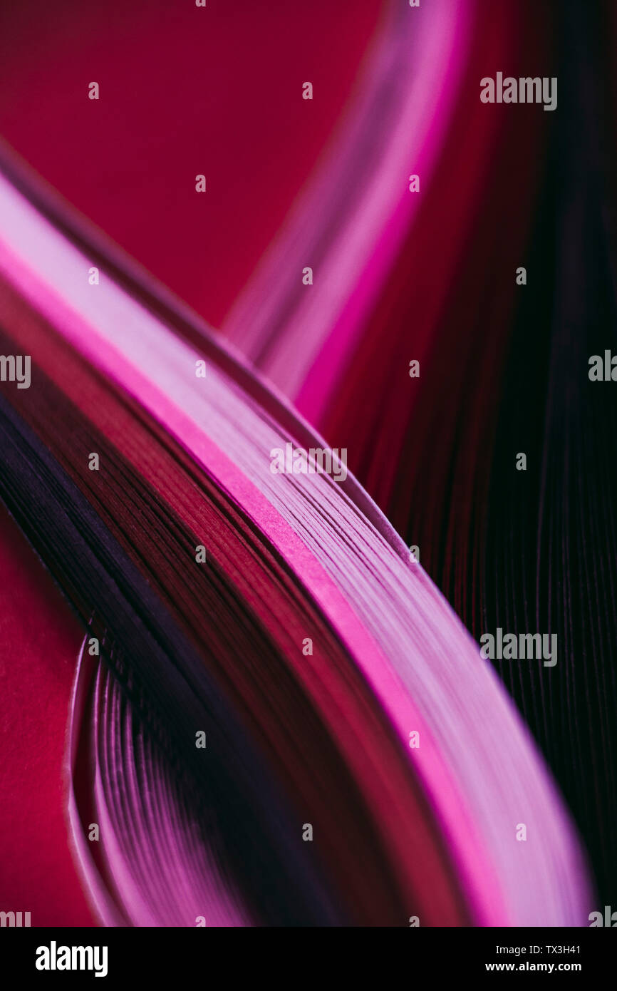 Abstract Pink und Rot Papier Wellenmuster Stockfoto