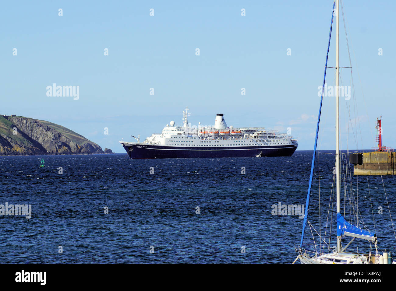 Kreuzfahrtschiff Marco Polo in Douglas Bay, Insel Man verankert Stockfoto