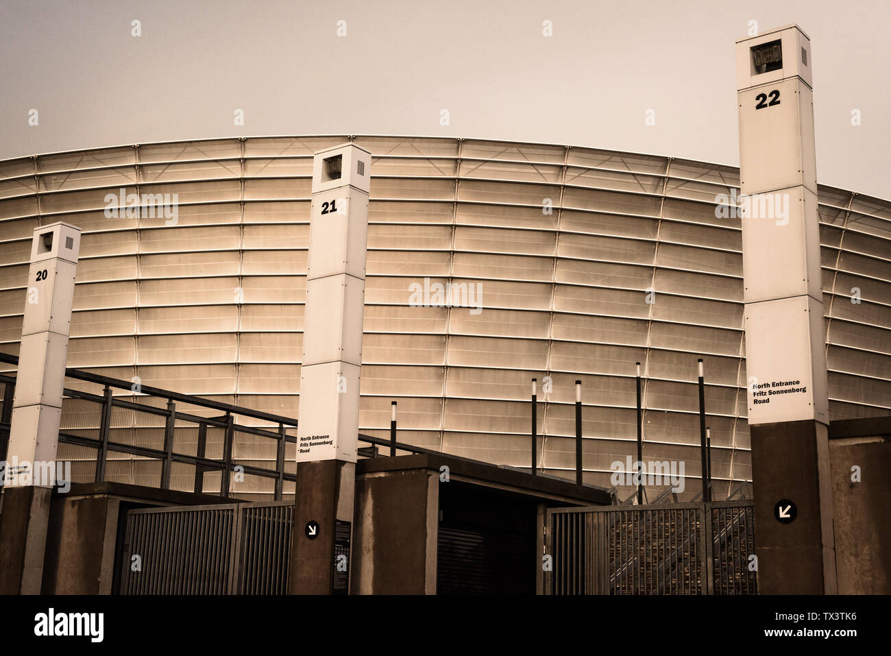 Südafrika Kapstadt Stadion war für die 2010 FIFA Fußball WM in der Stadt Atlantik Vorort von Mouille Point gebaut Stockfoto