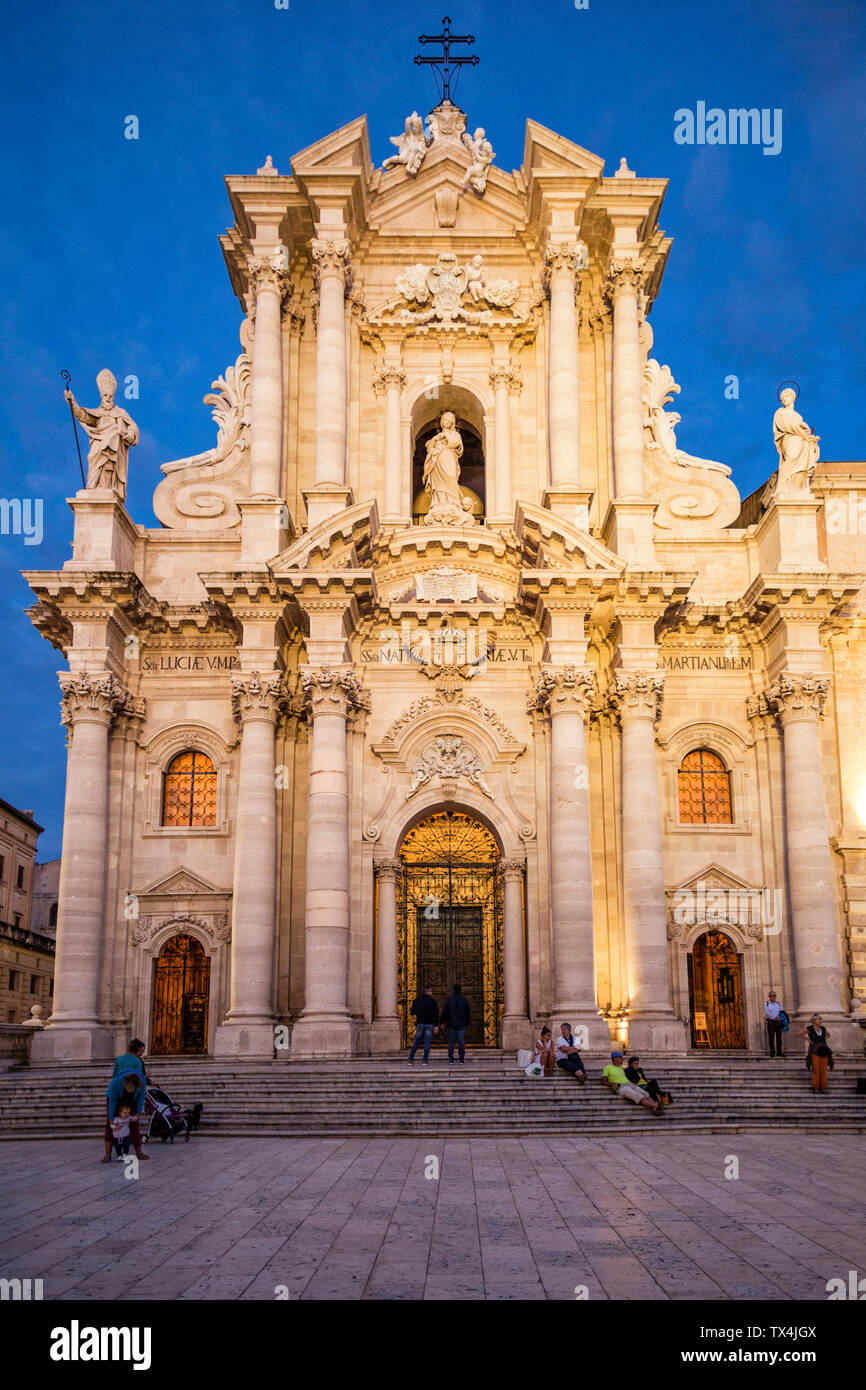 Italien, Sizilien, Syracuse, Ortygia, die Kathedrale von Syrakus, die Kathedrale Santa Maria delle Colonne Stockfoto