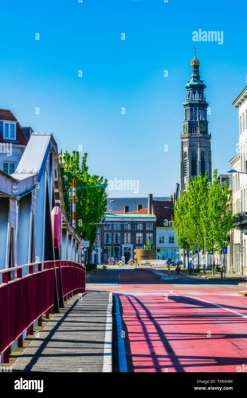 Zeeland, Middelburg, Brücke und Kirche Turm der Nieuwe Kerk Stockfoto