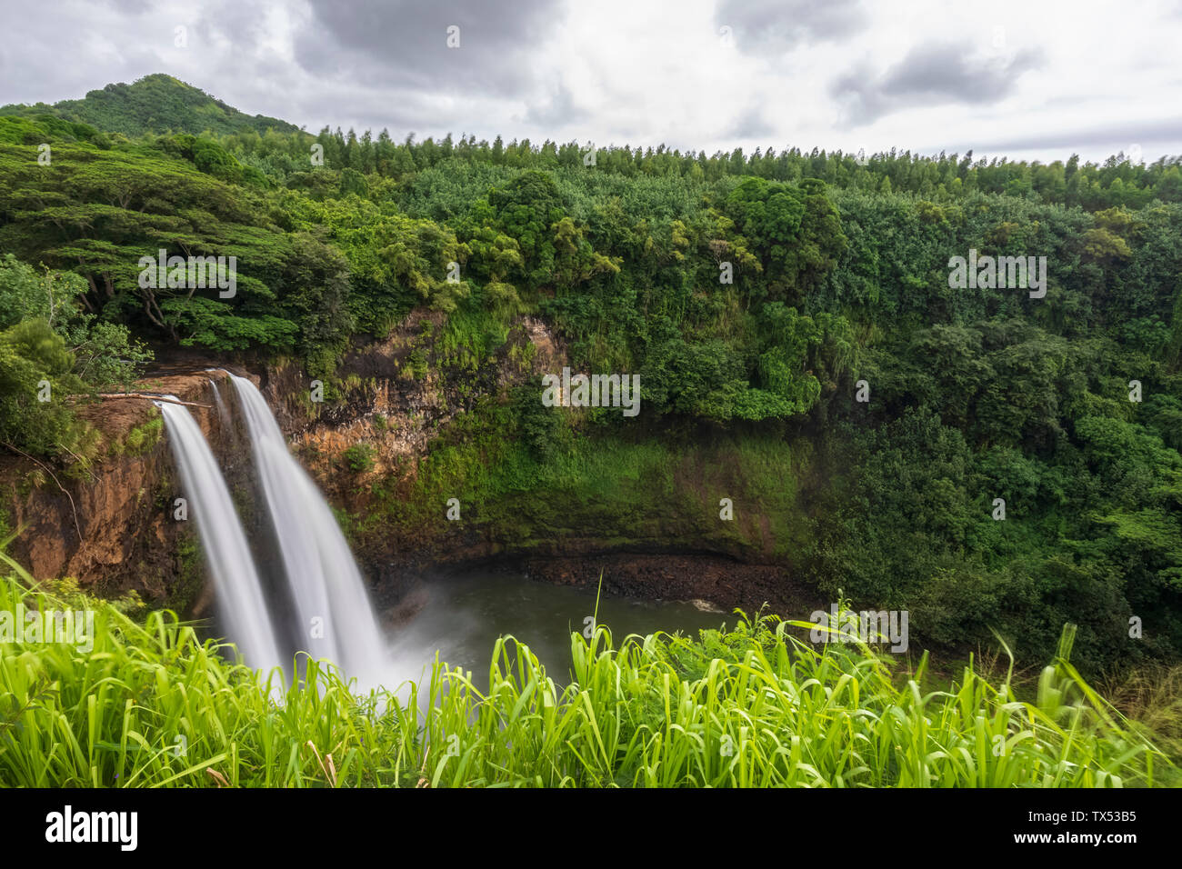 USA, Hawaii, Kauai, Wailua State Park, Wailua Wasserfälle Stockfoto