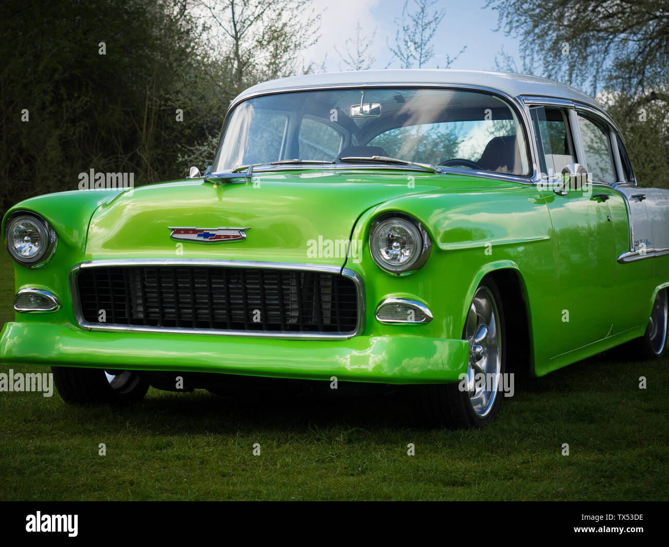 Ein restaurierter Chevrolet Bel Air aus dem Jahr 1955 wird bei Caffeine & Machine in Ettington, Großbritannien, ausgestellt Stockfoto