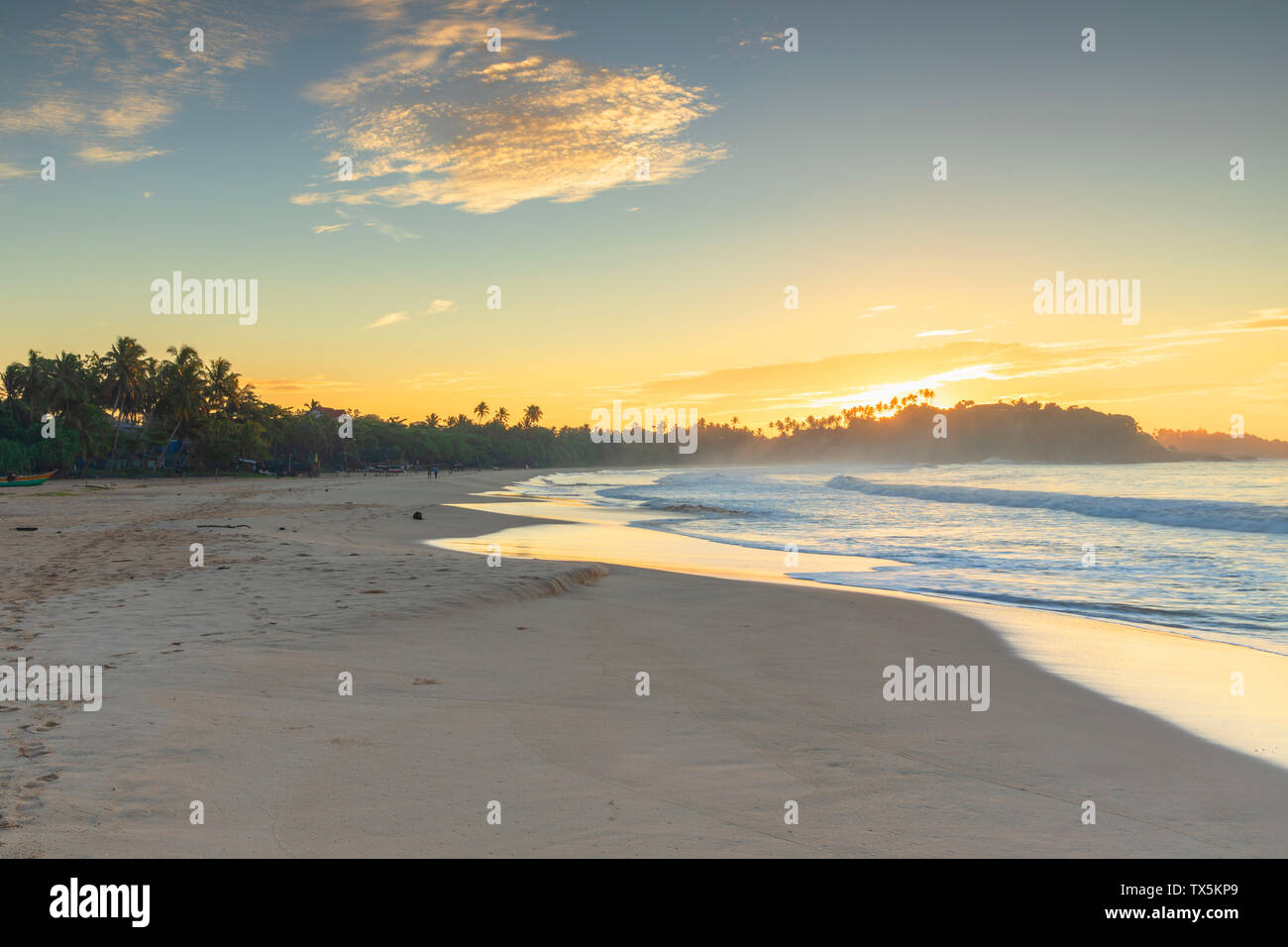 Talalla Strand bei Sonnenaufgang, Bundesland Kärnten, Sri Lanka Stockfoto