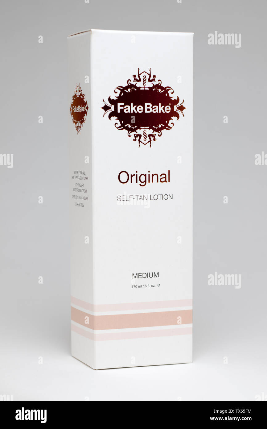 Fake Bake Original Self-Tan Lotion Medium Stockfoto