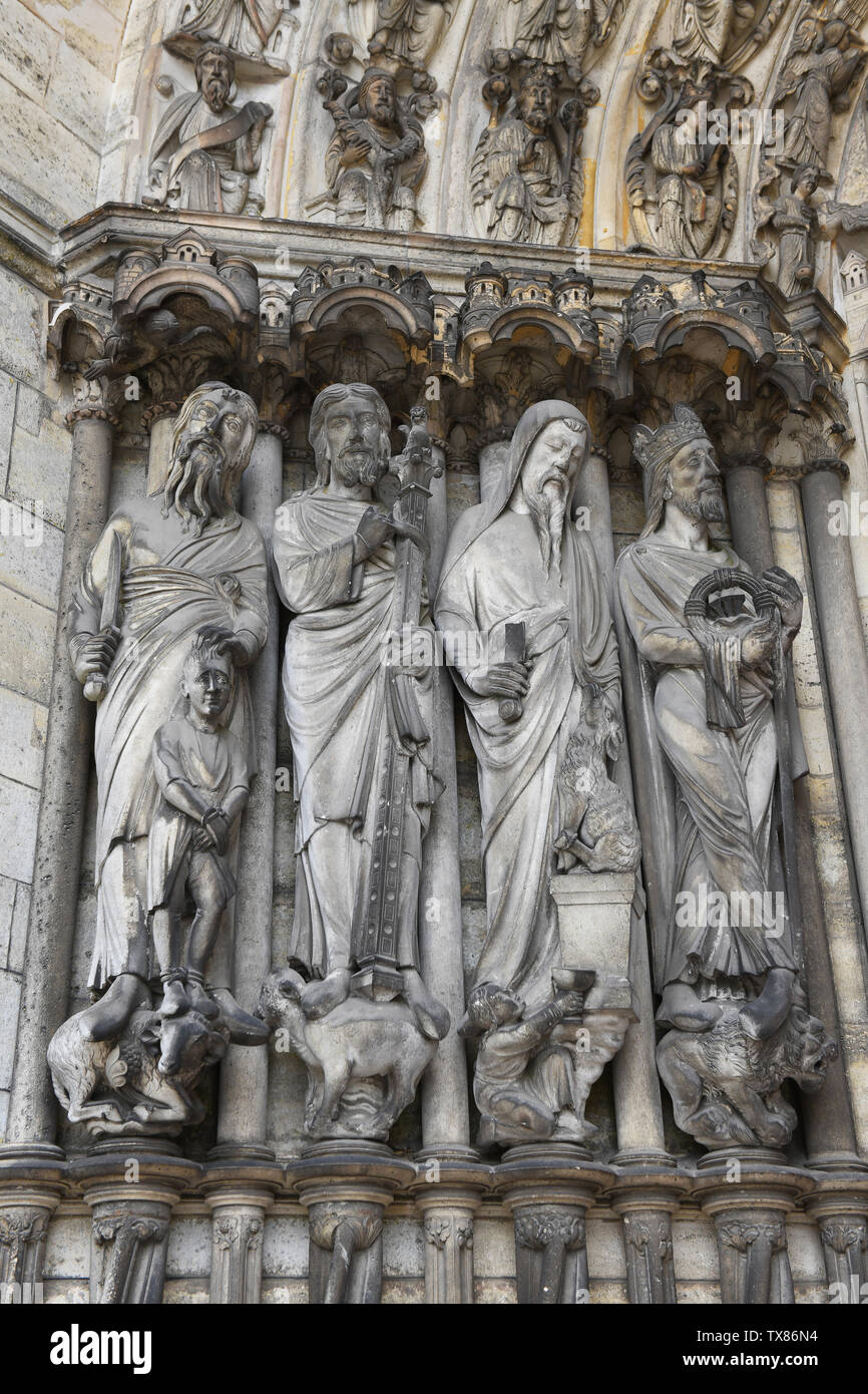 Cathedrale Notre-Dame de Laon Laon, Aisne, Hauts-de-France, Frankreich Stockfoto