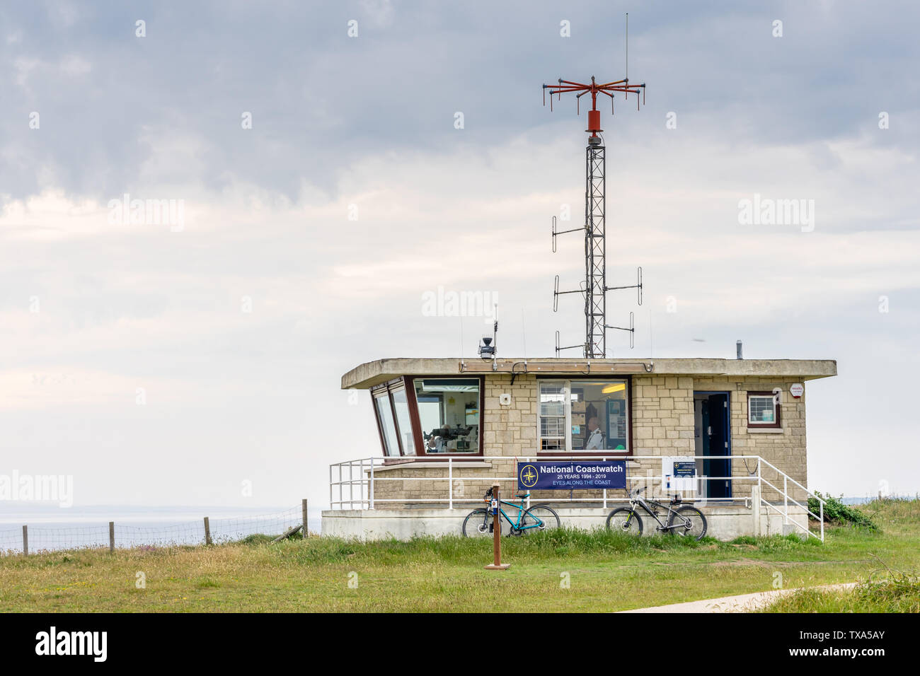 Nationale Coastwatch Beobachtung Station auf Warren Hill in Hengistbury Head in Dorset, England, Großbritannien Stockfoto