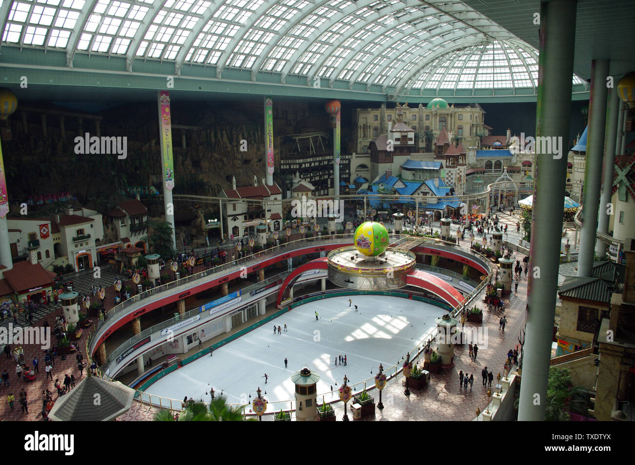 Innenansicht von Rakuten Welt Spielplatz Stockfoto