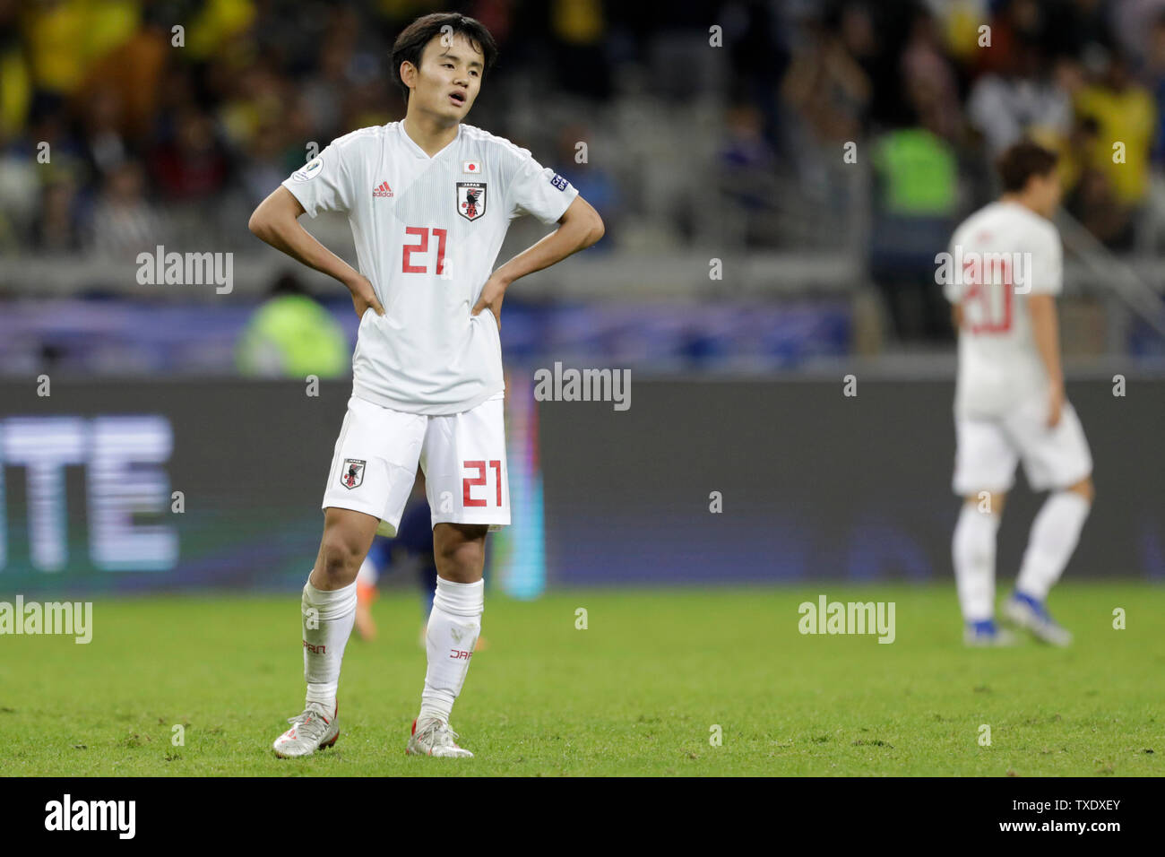 (190625) - Belo Horizonte, 25. Juni 2019 (Xinhua) - Japans Takefusa Kubo reagiert während der Copa America 2019 Gruppe C Spiel zwischen Japan und Ecuador an Mineir? o Stadion in Belo Horizonte, Brasilien, 24. Juni 2019. Das Spiel endete 1-1. (Xinhua / Lucio Tavora) Stockfoto