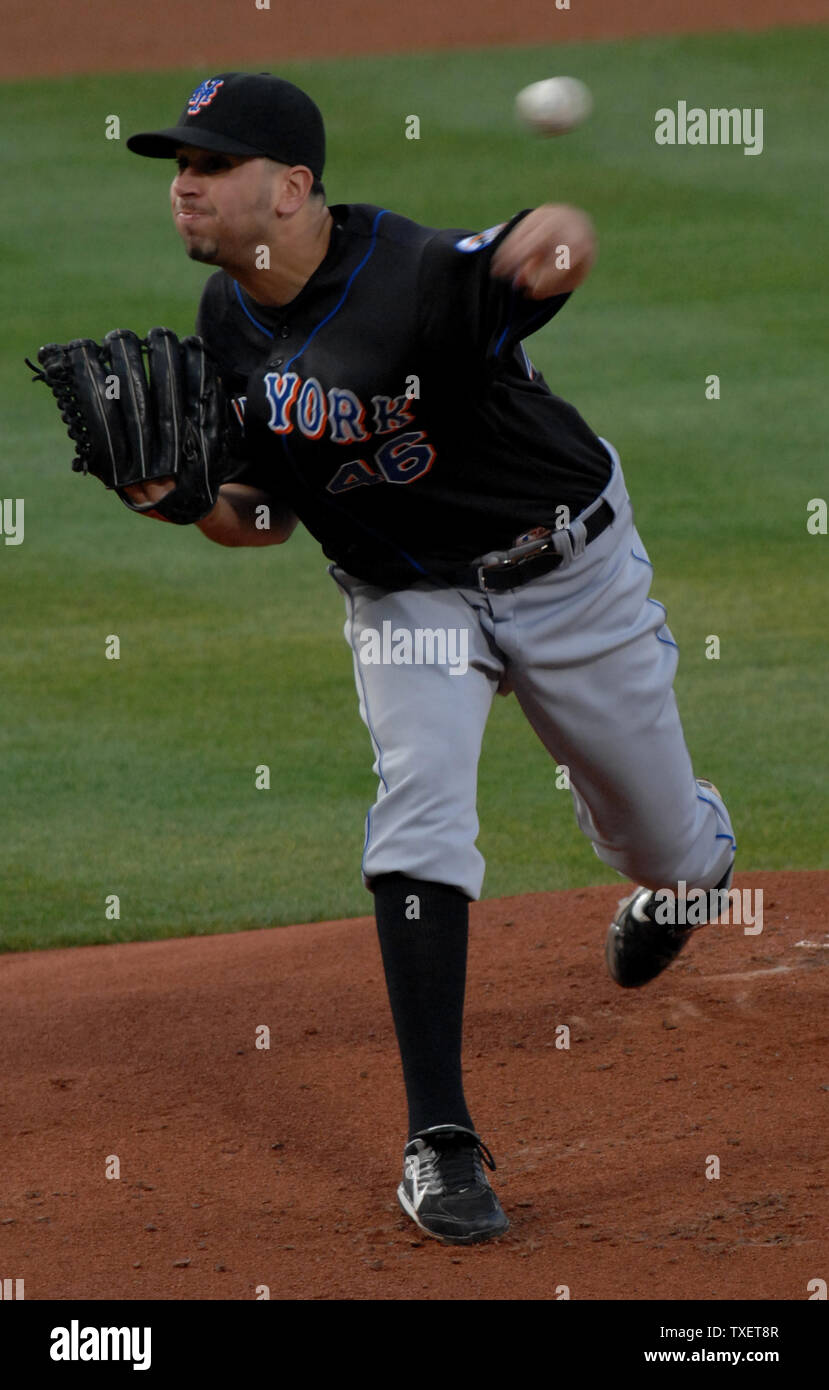 New York Mets Krug Oliver Perez wirft gegen die Atlanta Braves im ersten Inning am Turner Field, Atlanta, 23. Mai 2007. (UPI Foto/Peter Stöger) Stockfoto