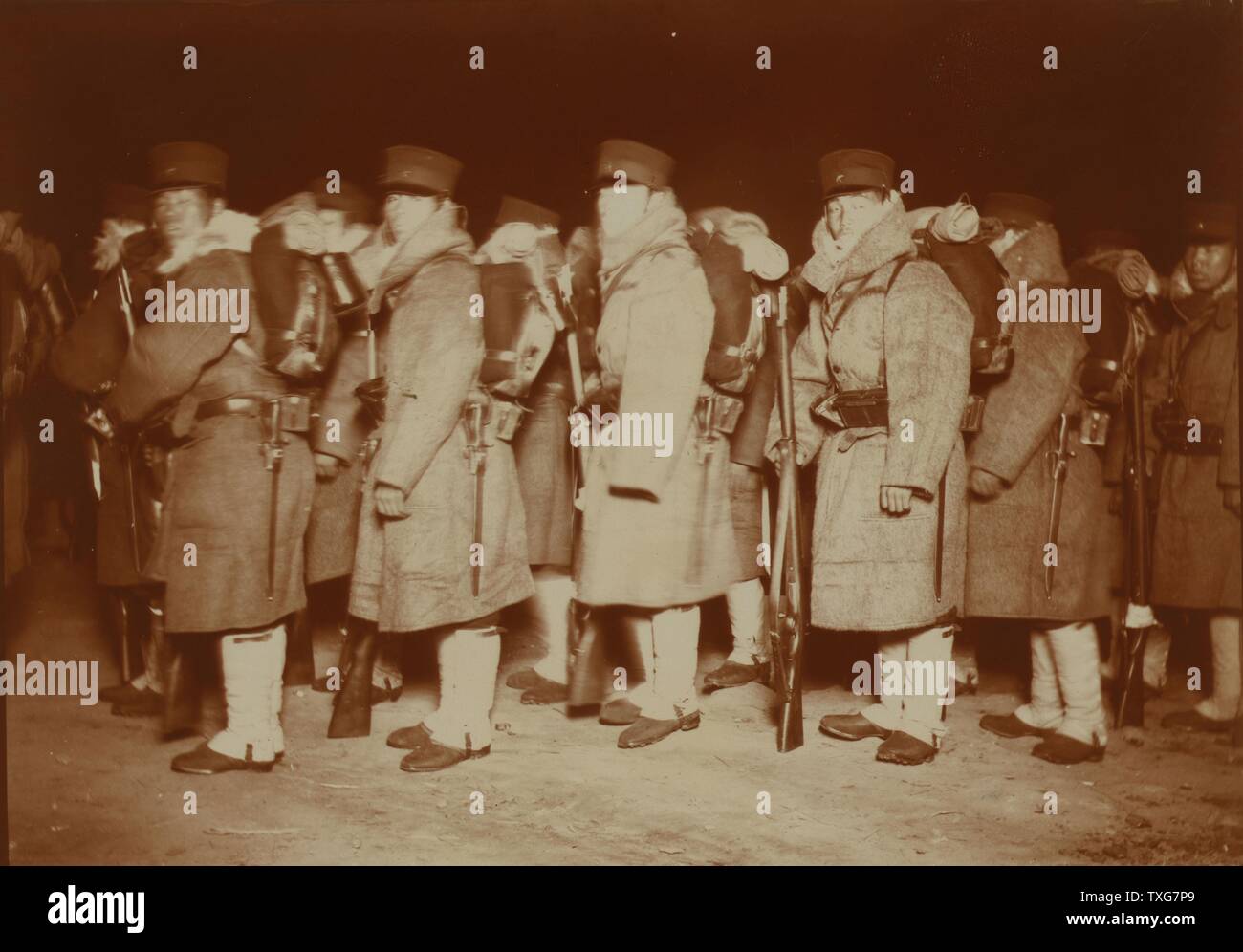 Russisch-japanische Krieg 1904-1905: Japanische Truppen in Chemulpo, Korea, warten nach Seoul geschickt zu werden. Am Ende April 1904 die japanische imperiale Armee unter Kuroki Itei erreicht der Yalu, bereit, Russisch eingeben - Mandschurei besetzt Stockfoto