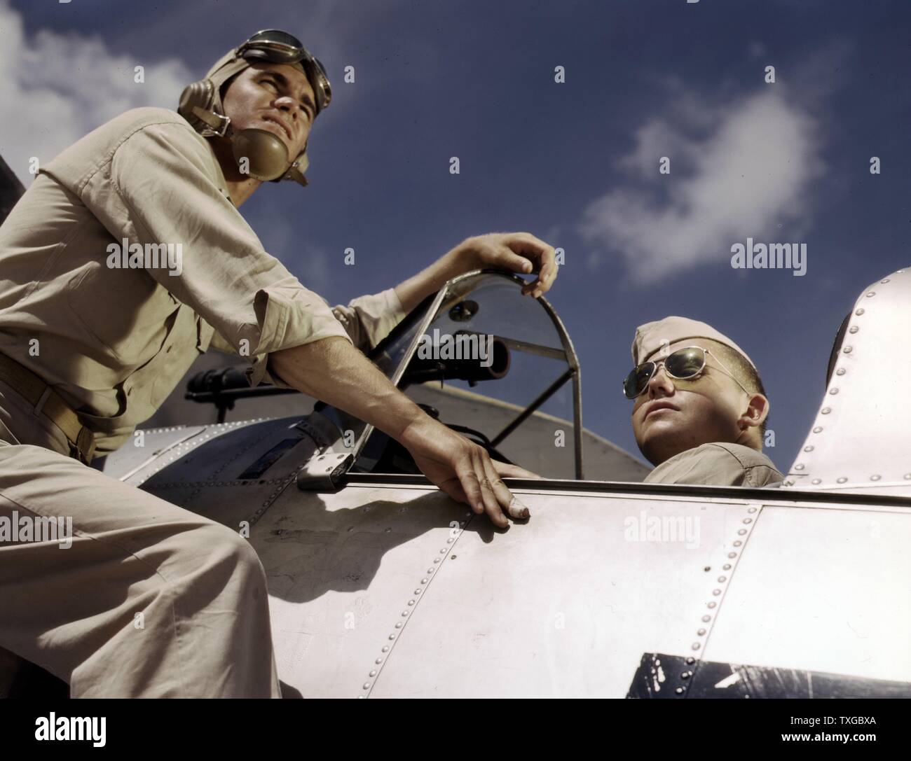 Fähnrich Noressey und Cadet Thenics an der Naval Air Base, Corpus Christi, Texas Stockfoto