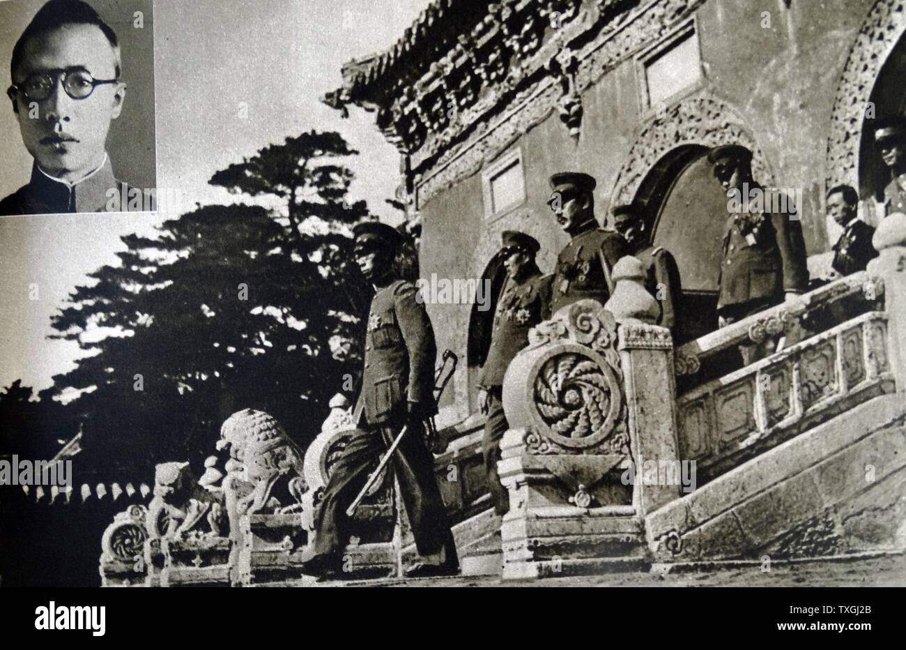 Fotoabzug des Kaisers Puyi (1906 – 1967) Soldaten in der Marionette Zustand von Manchukuo, Mongolei. Vom 20. Jahrhundert Stockfoto