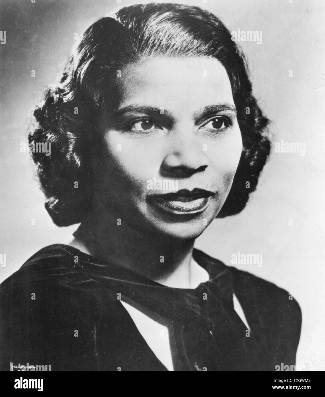 Marian Anderson (1899-1993), US-amerikanische Altstimme. Erste schwarze Sängerin an der Metropolitan Opera, New York (1955) Foto zu erscheinen Stockfoto