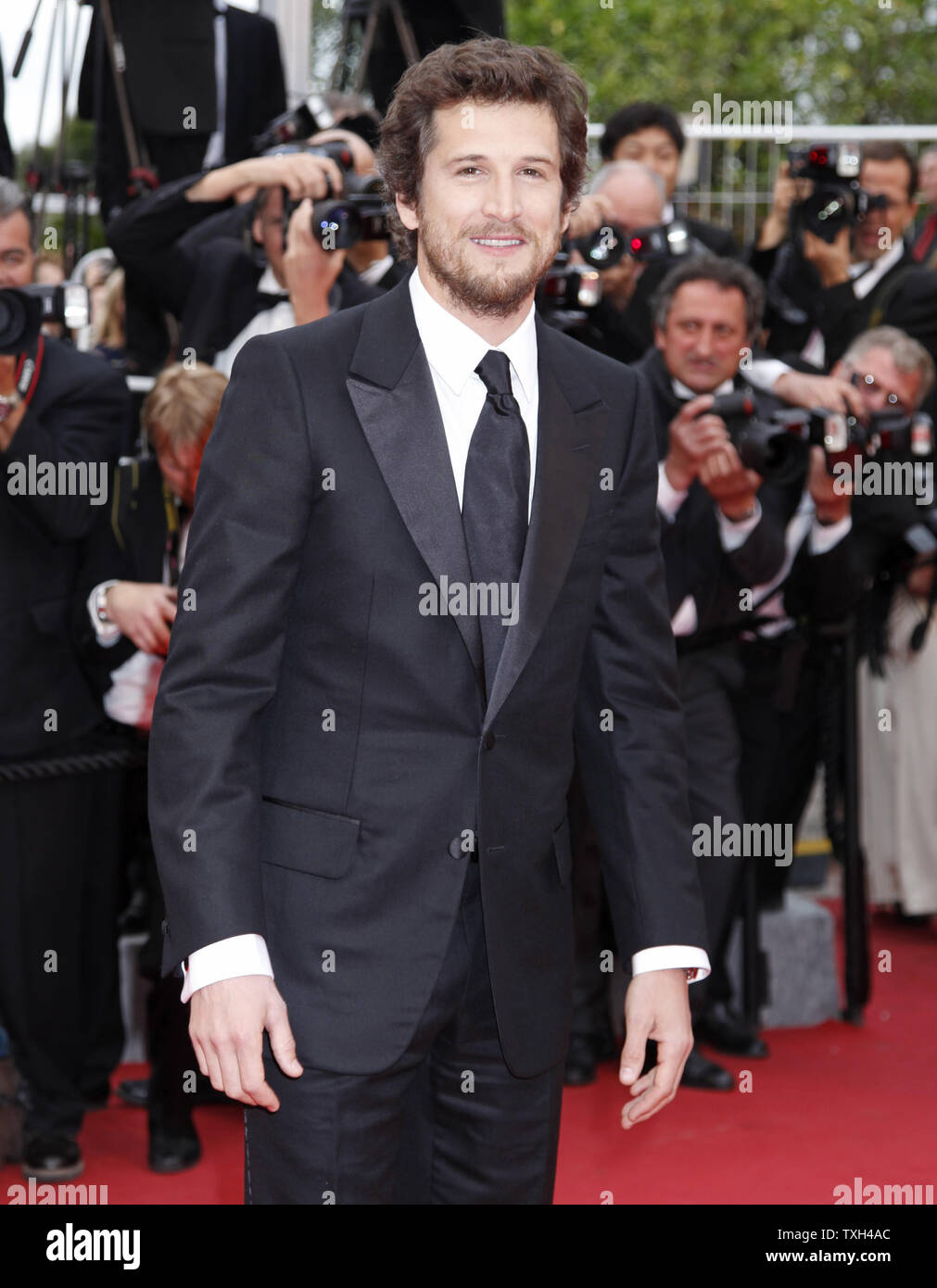 Guillaume Canet kommt auf dem roten Teppich vor der Vorführung des Films "werden Sie einen großen dunklen Fremden" während der 63. jährliche Internationale Filmfestspiele von Cannes in Cannes, Frankreich am 15. Mai 2010 erfüllen. UPI/David Silpa Stockfoto