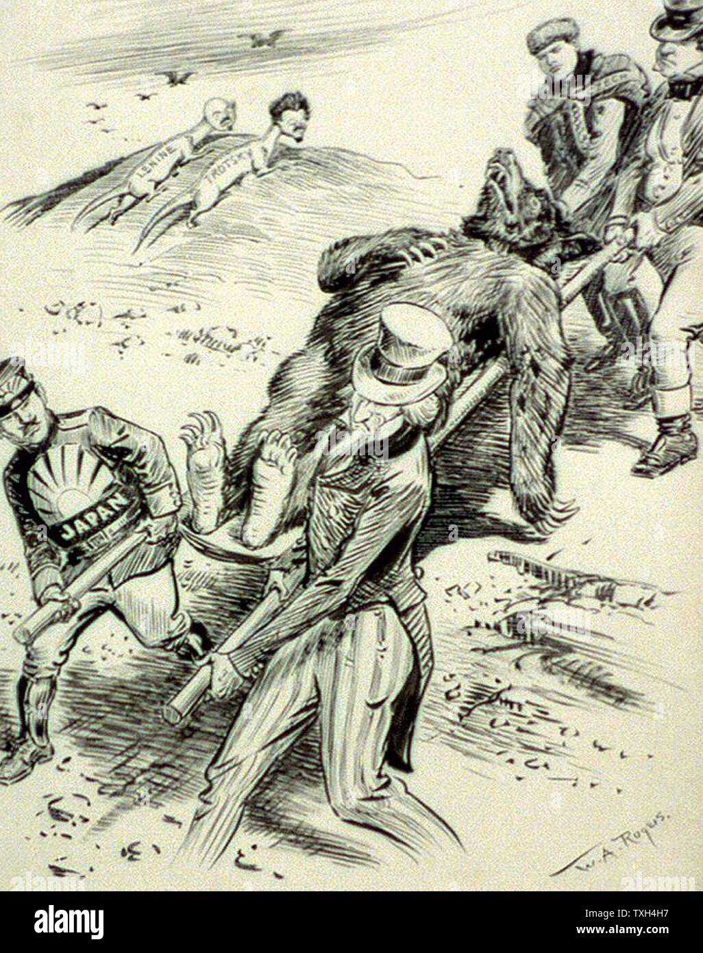 W.A Rogers Anti-Communist Cartoon von 1918 veröffentlicht, während der rote Schrecken (1917-1919) 'Krankenhaus' - Verbündete (Japan, England, USA und Cechoslovakia) tragen ein verwundeter Bär (Russland), während Lenin und Tritsky watch Sand Hill. Stockfoto