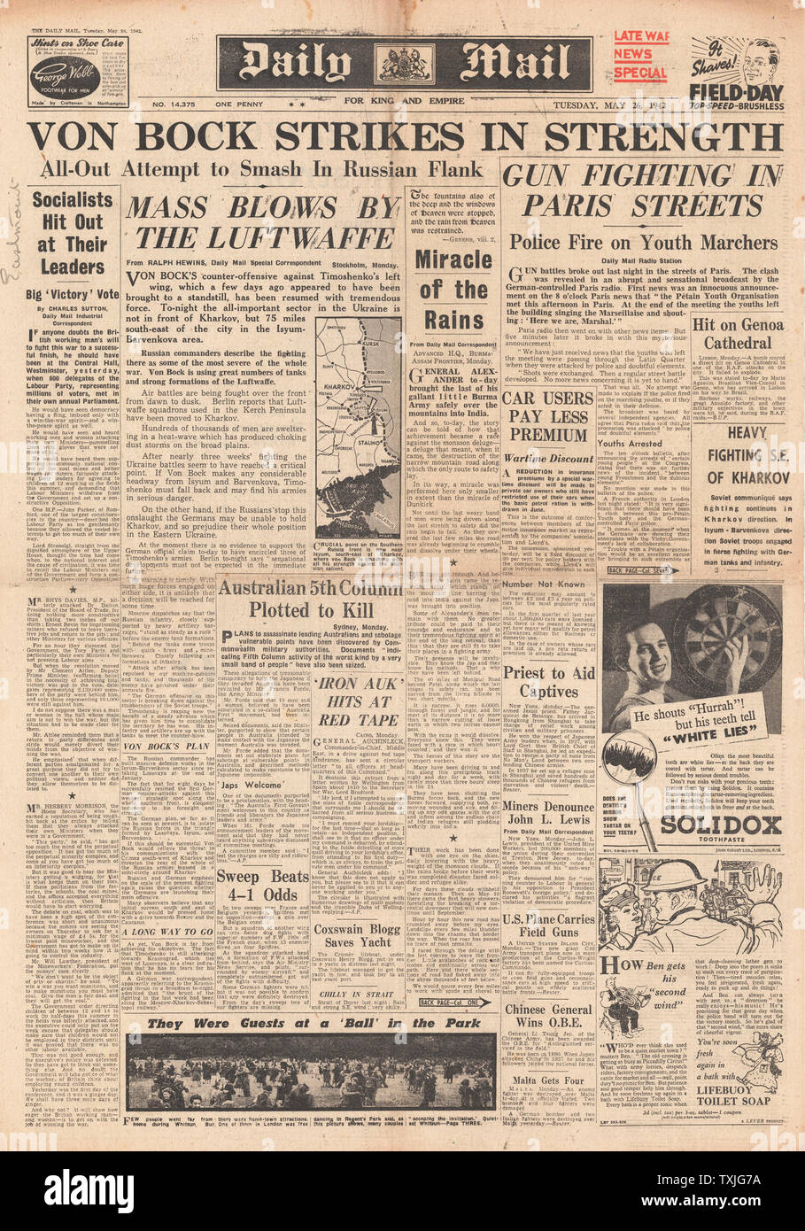 1942 Titelseite Daily Mail Deutsche Gegenoffensive bei Charkow und Waffenschlachten in Paris Stockfoto