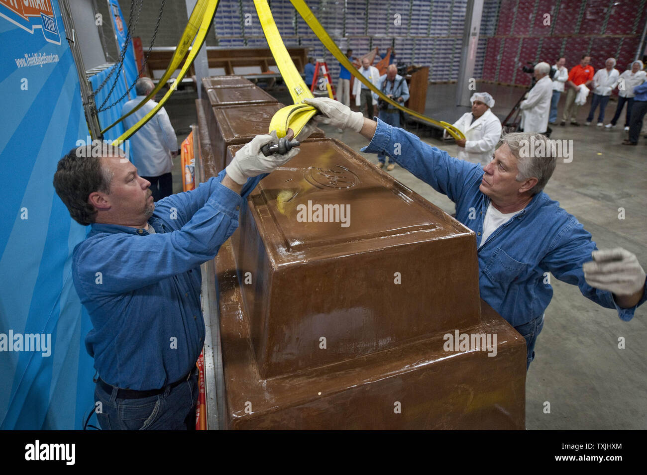 Weighing Candy Stockfotos Weighing Candy Bilder Alamy