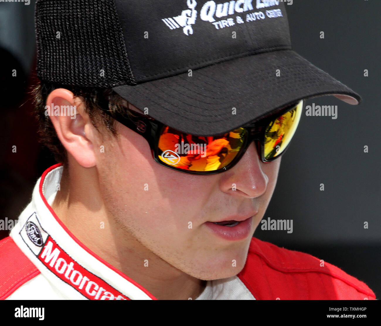 2011 Daytona 500 Sieger Trevor Bayne bereitet sich für die Praxis in Daytona International Speedway in Daytona Beach, Florida, am 24. Februar, 2012. UPI/Sam Bush Stockfoto