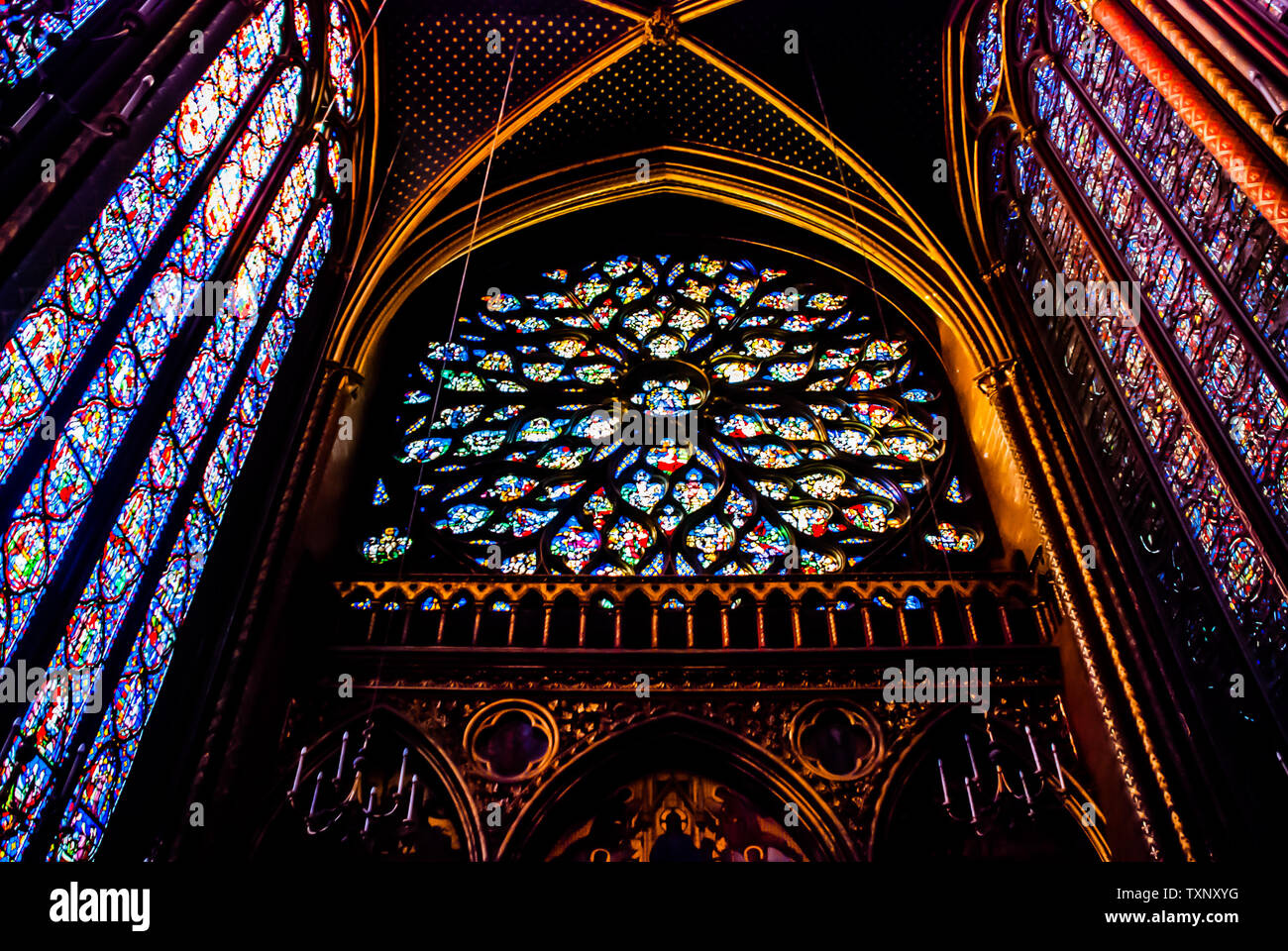Innenraum von St. Chapelle in Paris Stockfoto