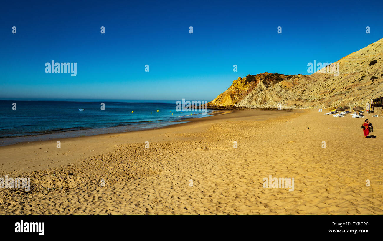 Leere Burgau Strand, Algarve, Portugal Stockfoto