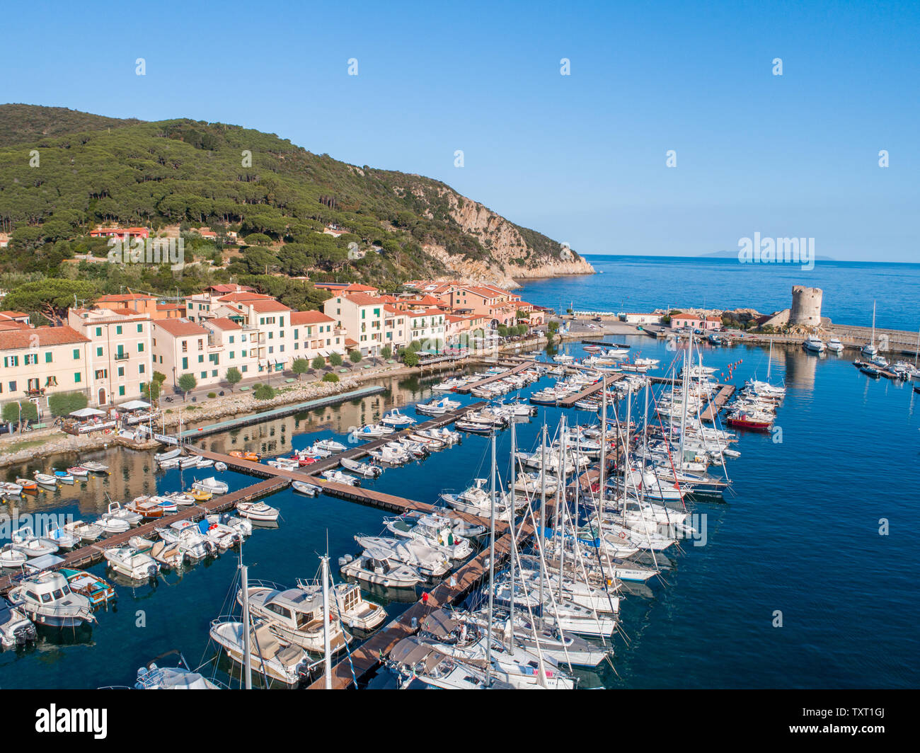 Hafen von Marciana Marina auf der Insel Elba. Livorno, Toskana (Italien) Stockfoto
