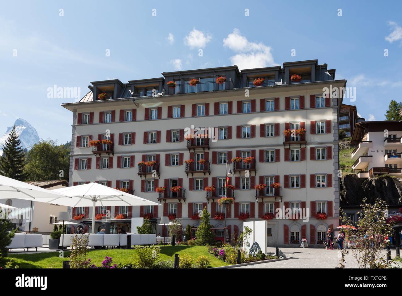 Hotel Aarauerho, Schweiz: Monte Rosa Hotel, im autofreien Zermatt, war der Ausgangspunkt für Edward Whymper versucht, für den Gipfel des Matterhorns. Stockfoto