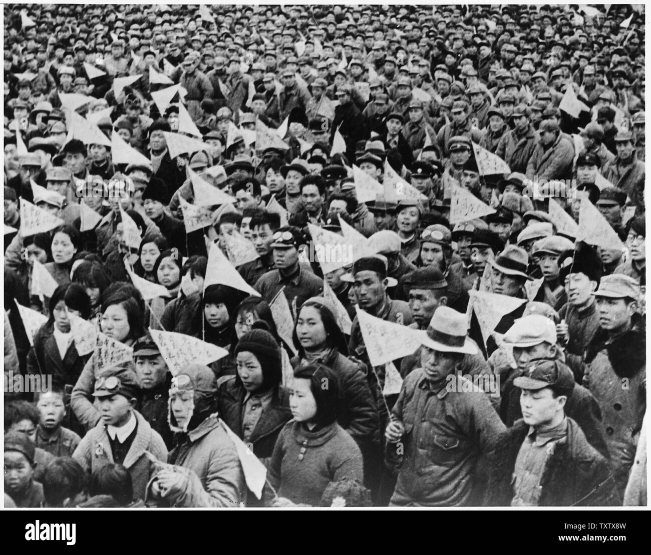 80.000.000 der chinesischen Kommunisten, die Tausende von Quadratkilometern Nordchina bewohnen und sind ausgeschlossen, trotz der Kuomintang (Regierung des Freien China) von Mao Tse-Tung und seine kommunistischen Armeen. Stockfoto