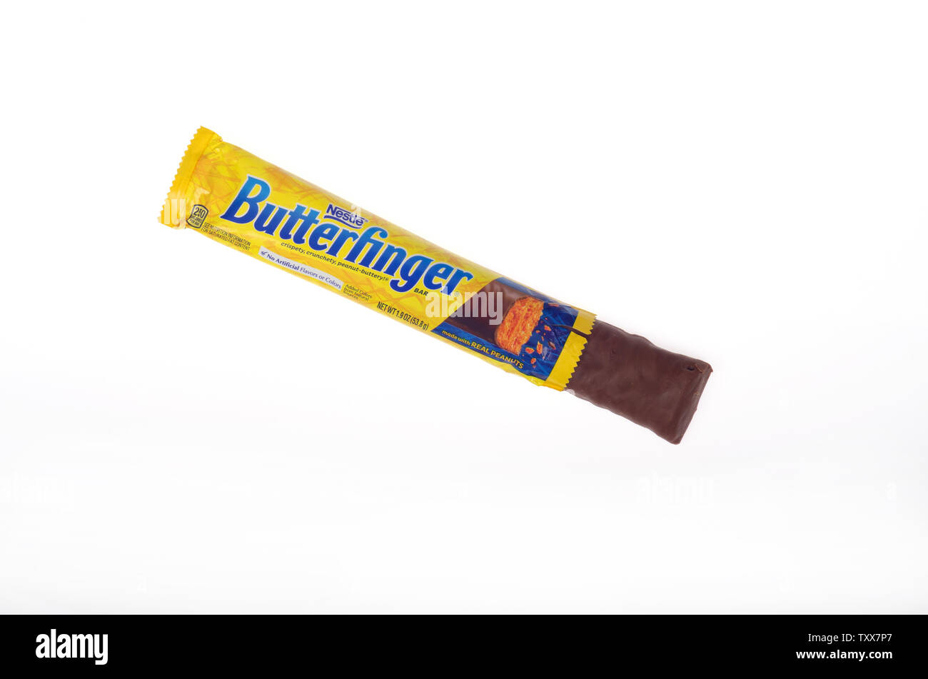 Nestle Butterfinger Schokoriegel mit Wrapper geöffnet Stockfoto