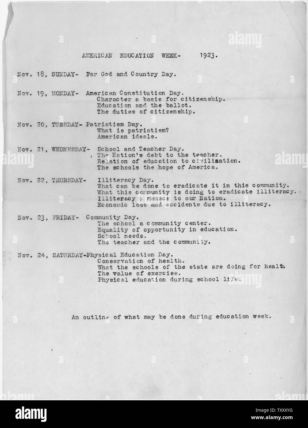 Kalender für American Education Week, umreißt, was möglicherweise am Fort Bidwell Schule, Kalifornien. erfolgen; Umfang und Inhalt: Dieses Dokument zeigen Aspekte der föderalen Politik gegenüber den Ureinwohnern und seine Ausführung in Bezug auf die Native American Bildung während des frühen zwanzigsten Jahrhunderts vor der Passage des Indischen Reorganisation handeln. Stockfoto