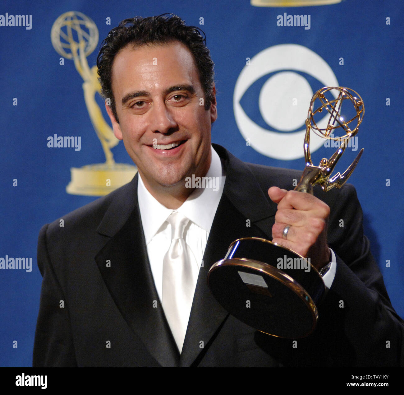 Brad garrett everybody loves raymond Fotos und Bildmaterial in hoher