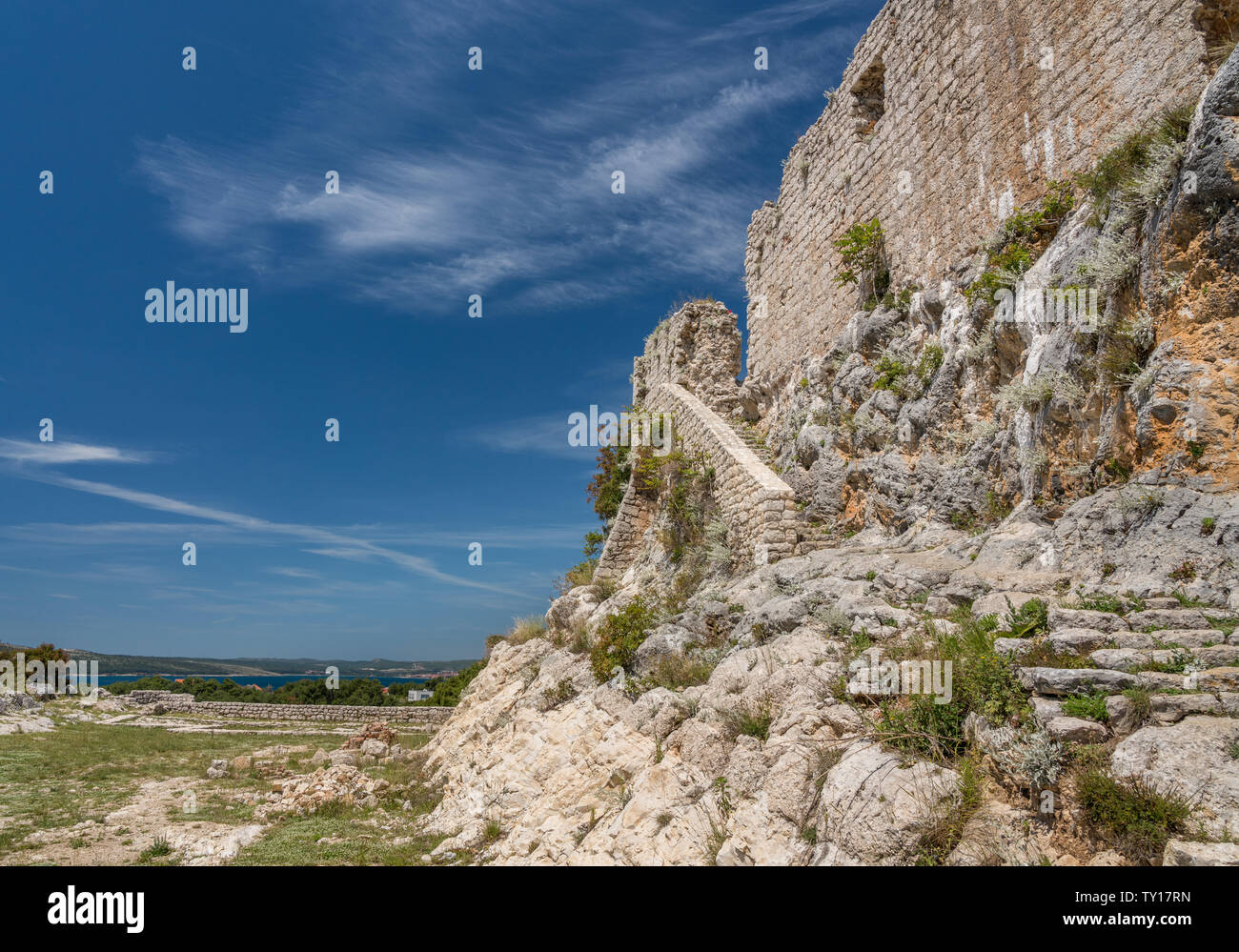 Schritte über die Kroatische Stadt Novigrad in Istrien in der Grafschaft zu Festung Stockfoto