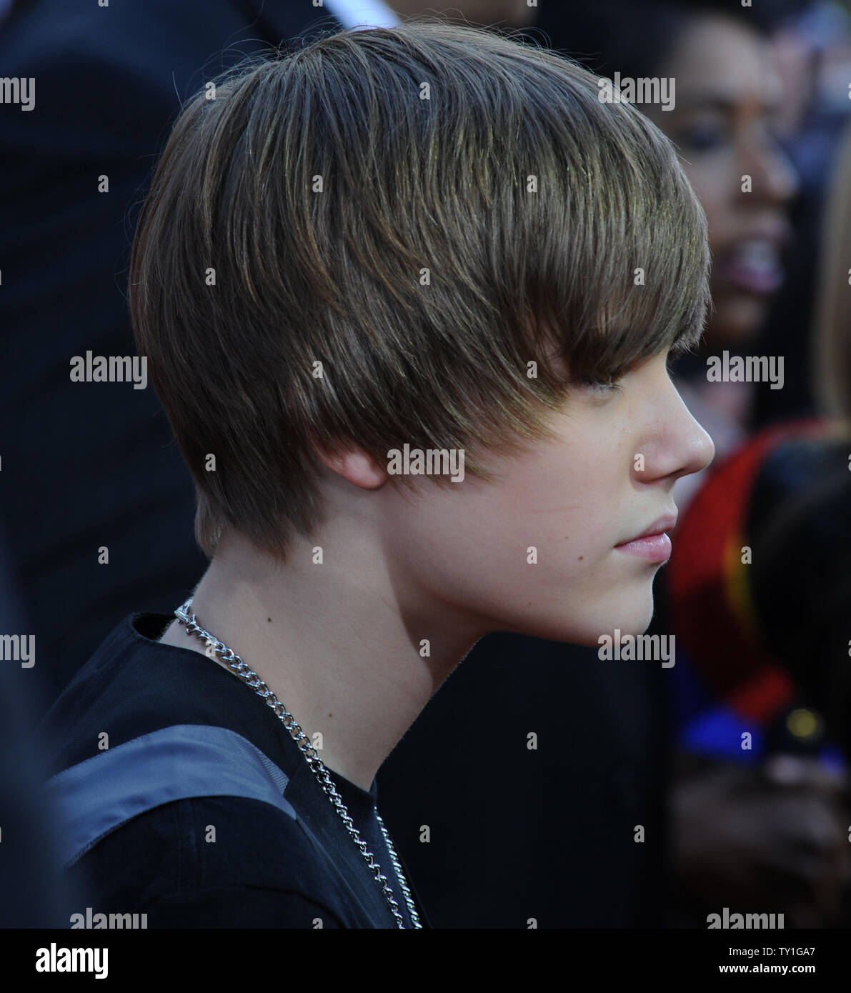 Sänger Justin Bieber nimmt an der 23. jährlichen Nickelodeon Kids' Choice Awards an der UCLA Pauley Pavillion in Los Angeles am 27. März 2010 statt. UPI/Jim Ruymen Stockfoto