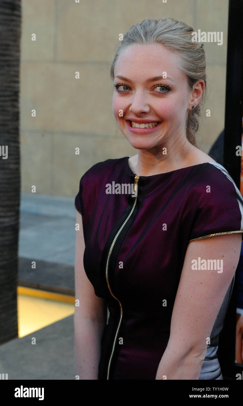 Schauspielerin Amanda Seyfried besucht die Premiere des Motion picture Drama 'Mutter und Kind', an der Egyptian Theatre in Hollywood" in Los Angeles am 19. April 2010. UPI/Jim Ruymen Stockfoto
