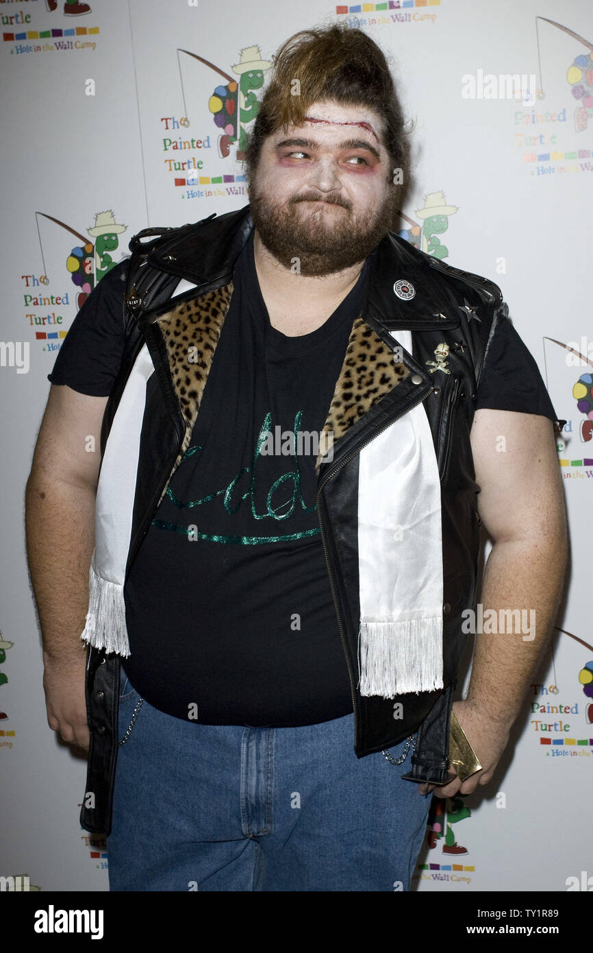 Schauspieler Jorge Garcia In Der Rolle Des Eddie Kommt Auf Der Drucken Sie Die Linie An Der 35th Jahrestag Tribut An Die Rocky Horror Picture Show Im Wiltern Theater In Los Angeles