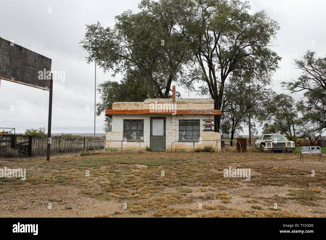 Verlassene Tankstelle entlang der historischen Route 66, Texas Stockfoto