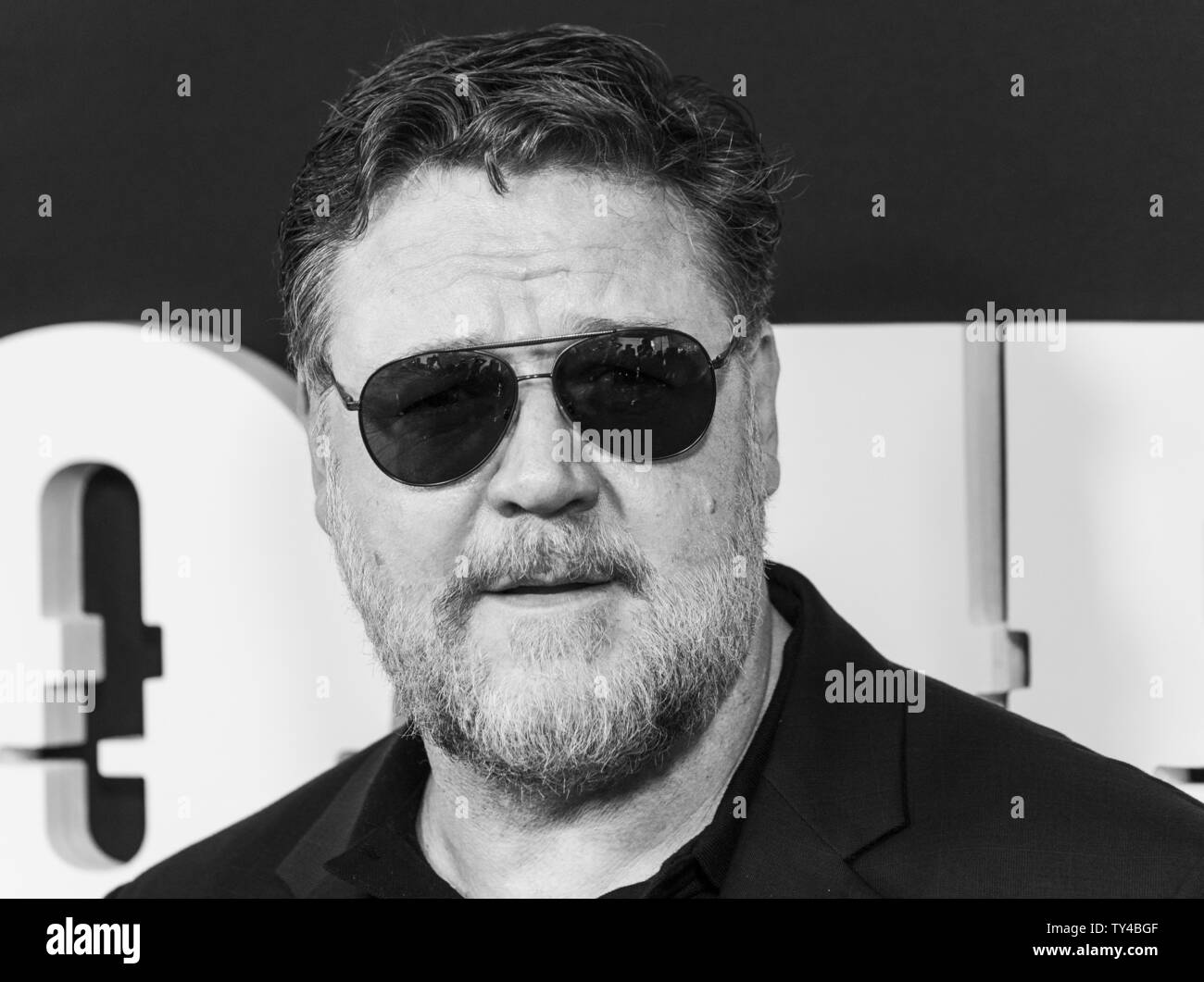 New York, NY - 24. Juni 2019: Russell Crowe Showtime network Premiere der lautesten Stimme in Paris Theater besucht Stockfoto