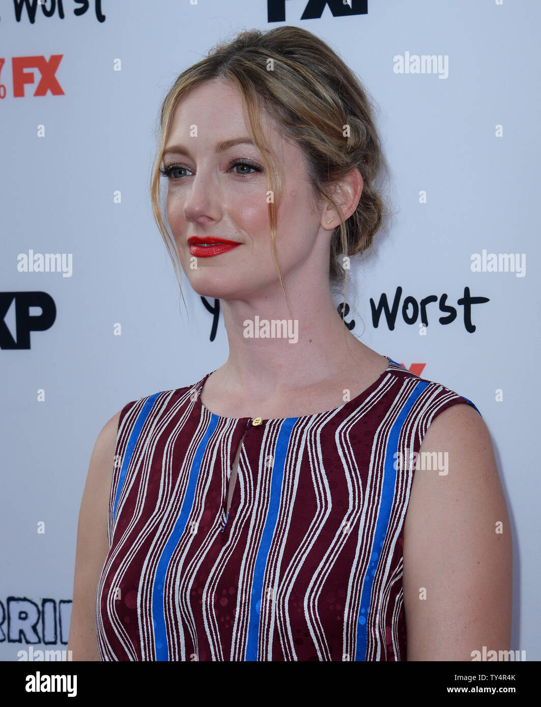 Warf Mitglied Judy Greer besucht die Premiere des FX neue TV-Serie "verheiratet" bei Paramount Studios in Los Angeles am 14. Juli 2014. Die Komödie dreht sich um die Längen der beiden besten Freunde bereit sind zu gehen, um ihre Ehe zu retten. UPI/Jim Ruymen Stockfoto