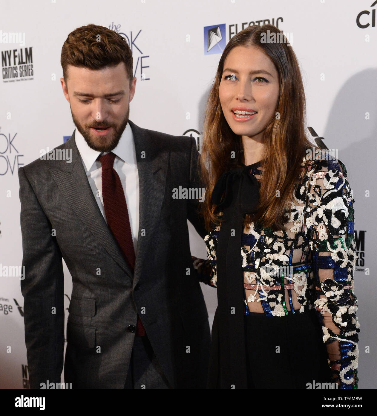 Warf Mitglied Jessica Biel und ihr Mann, der Schauspieler und Sänger Justin Timberlake die Premiere der motion picture Drama "Das Buch der Liebe" an der Waldung in Los Angeles besuchen am 10. Januar 2017. Storyline: Henry ist ein introvertierter Architekten. Nach dem Tod seiner Frau bei einem Autounfall, stellt er heraus zu helfen, Millie, einem Obdachlosen jugendlich, ein Floß über den Atlantik zu segeln, zu bauen. Foto von Jim Ruymen/UPI Stockfoto