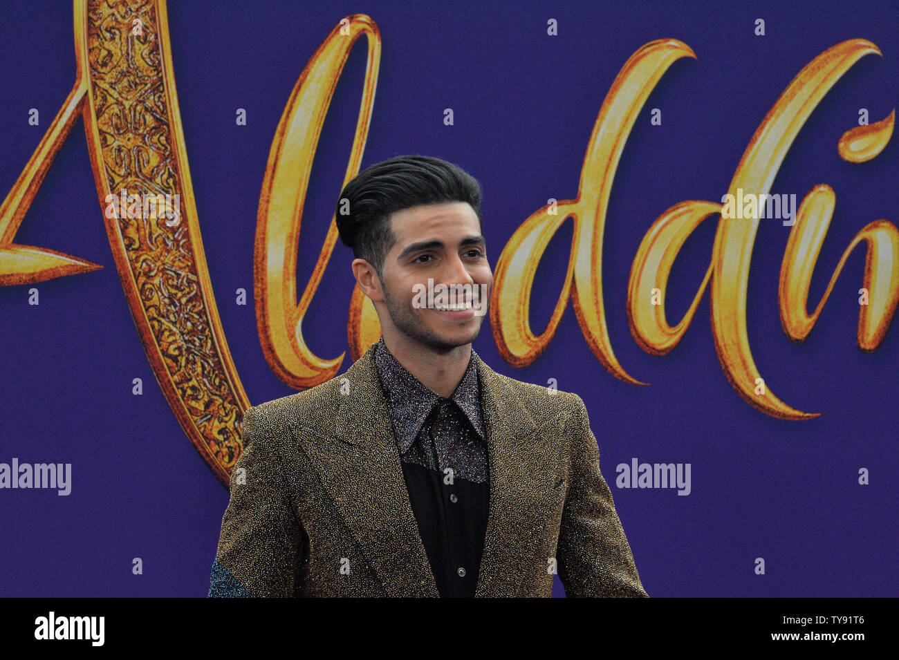 Warf Mitglied Mena Massoud besucht die Premiere des Motion picture Fantasy 'Aladdin' am El Capitan Theatre in Hollywood" in Los Angeles am 21. Mai 2019. Handlung: eine gutherzige Street urchin und ein Machthungriger Großwesir vie für eine magische Lampe, die die Leistung auf Ihre tiefsten Wünsche wahr werden lassen. Foto von Jim Ruymen/UPI Stockfoto