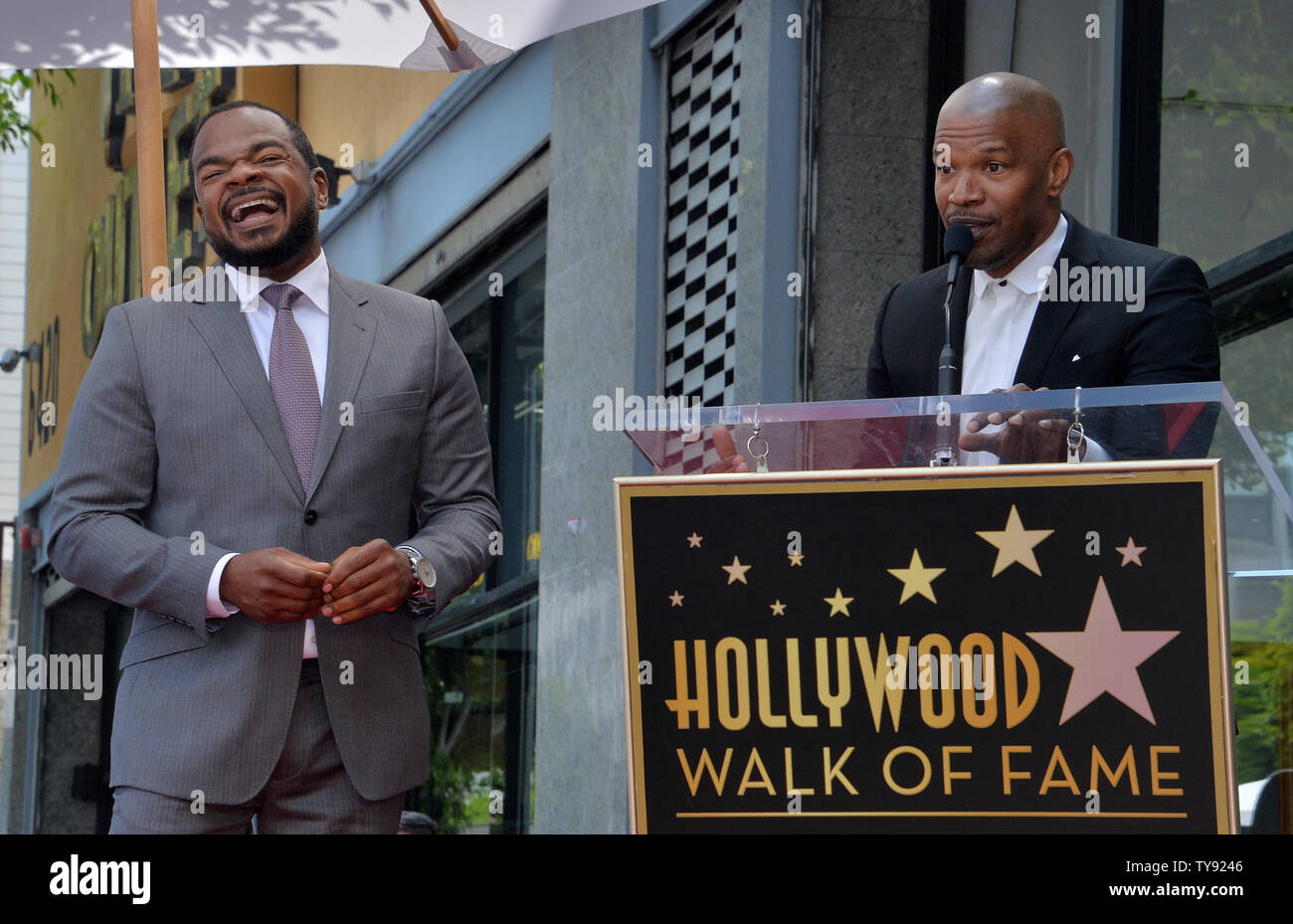 Direktor f. Gary Gray reagiert auf Kommentare von Schauspieler Jamie Foxx während einer enthüllungsfeier ihn ehrt mit dem 2.665 th Stern auf dem Hollywood Walk of Fame in Los Angeles am 28. Mai 2019. Foto von Jim Ruymen/UPI. Stockfoto