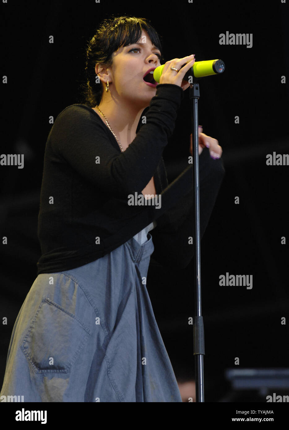 Lily Allen führt in der 'V Festival" in Hylands Park, Chelmsford in London am 19. August 2007. (UPI Foto/Rune Hellestad) Stockfoto