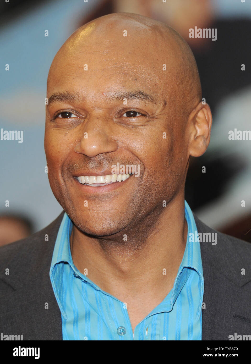 Der britische Schauspieler Colin Salmon besucht die Weltpremiere von "Larry Crowne' am Westfield in London am 6. Juni 2011. UPI/Rune Hellestad Stockfoto