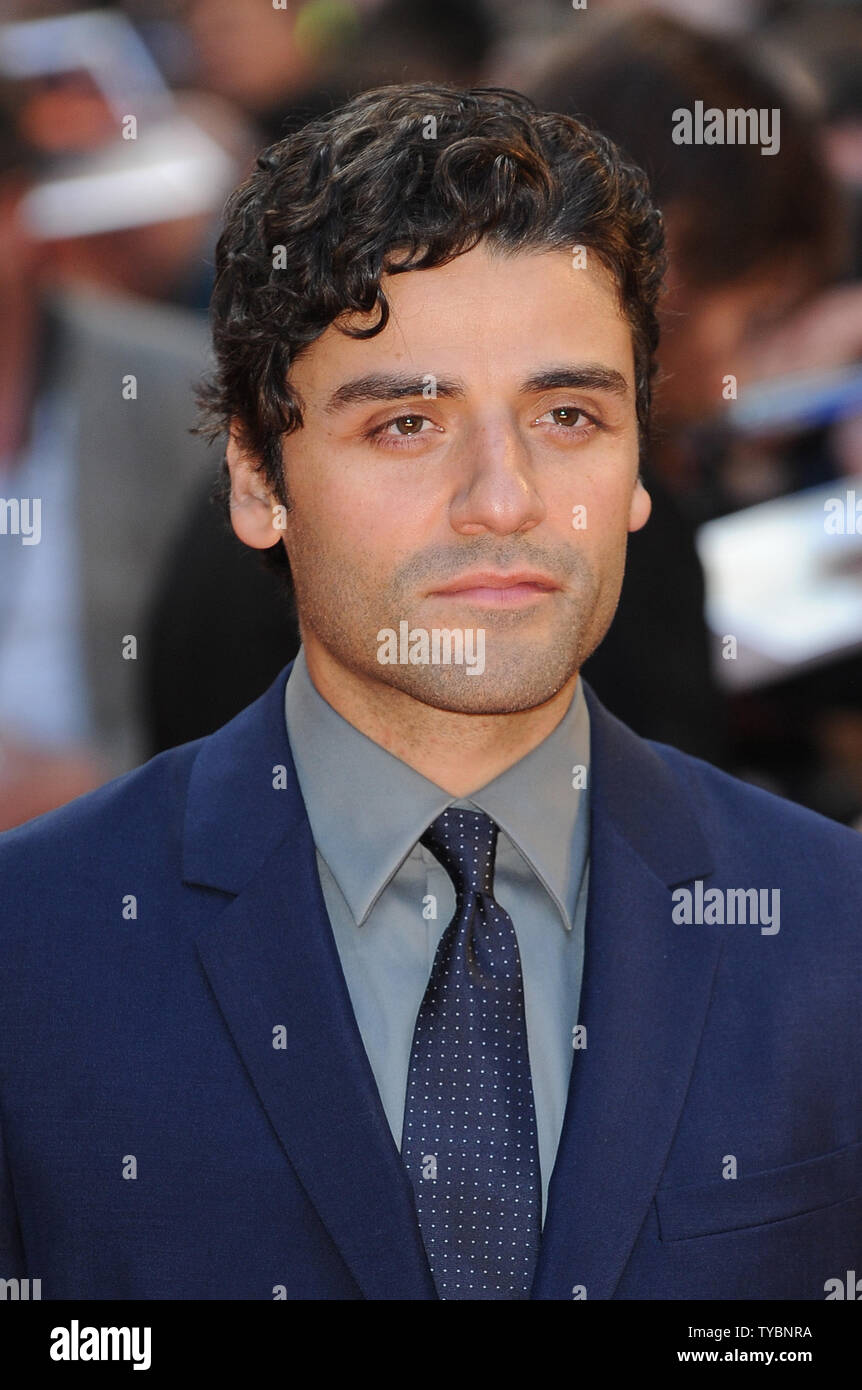 Guatemaltekischen Darsteller Oscar Isaac besucht die UK-Premiere von "Die zwei Gesichter des Januar 'Im Curzon Mayfair in London am 13. Mai 2014. UPI/Paul Treadway Stockfoto