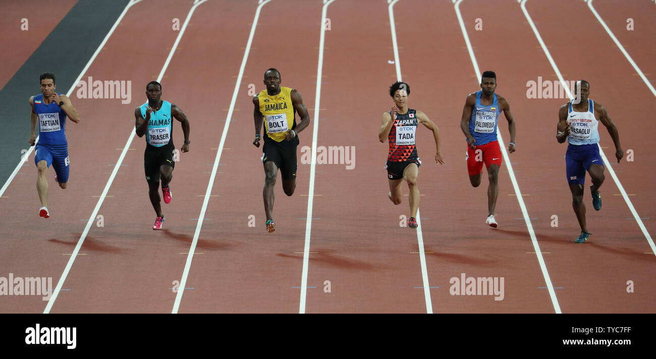 Jamaikaner Usain Bolt gewinnt seine Wärme in die 100 Meter im Jahr 2017 IAAF Leichtathletik WM im Olympischen Stadion, London am August 04, 2017. Schraube gewann in einer Zeit von 10.07 Sekunden. Foto von Hugo Philpott/UPI Stockfoto