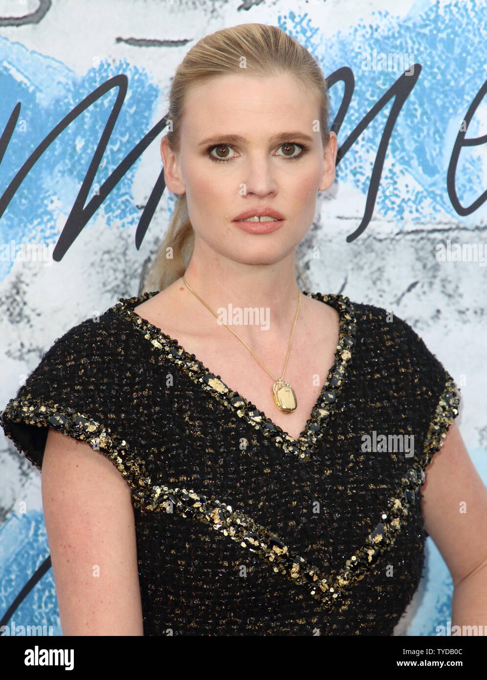 Lara Stone besucht die Serpentine Gallery Summer Party am Hyde Park in London. Stockfoto