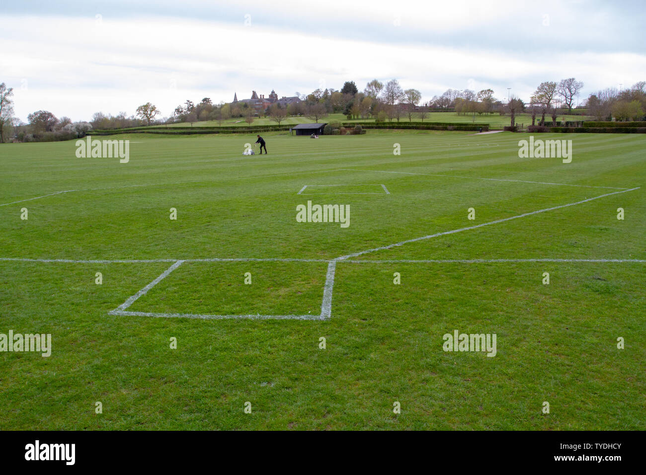 Rounders Raute gekennzeichnet, die an einer Schule Sportplatz Stockfoto