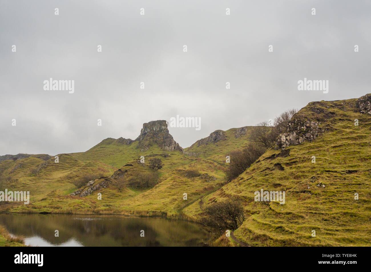 Schuß von Fairy Glen (Faerie Glen) auf der Isle of Skye, Hebriden, Schottland Großbritannien stummgeschaltet Stockfoto