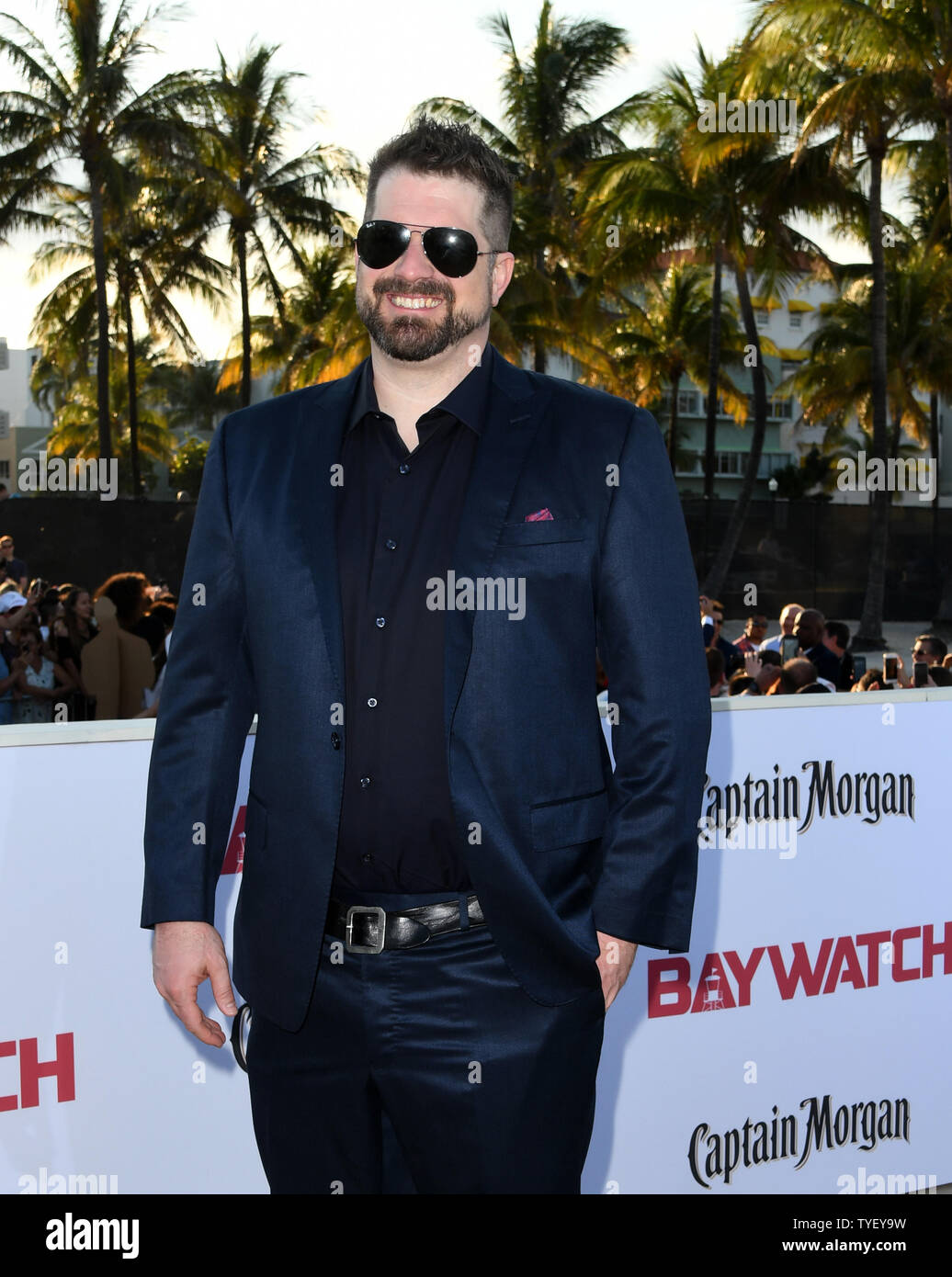 Regisseur Seth Gordon nimmt die US-Premiere des Motion picture Baywatch in der Lummus Park, Miami Beach, Florida, 13. Mai 2017. Der Film ist ein Remake der TV-Serie, lief von 1989-2001. Foto von Gary ich Rothstein/UPI Stockfoto